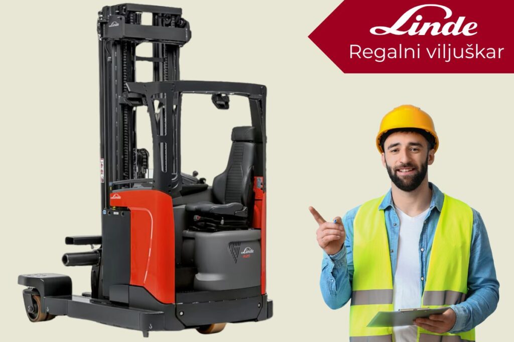 Radnik pokazuje prstom na LInde regalni viljuškar